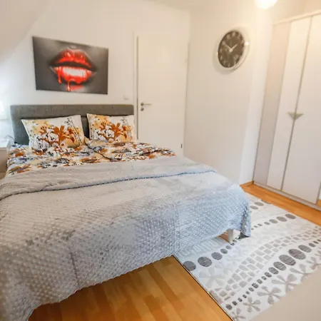 Apartment Turis 65-3